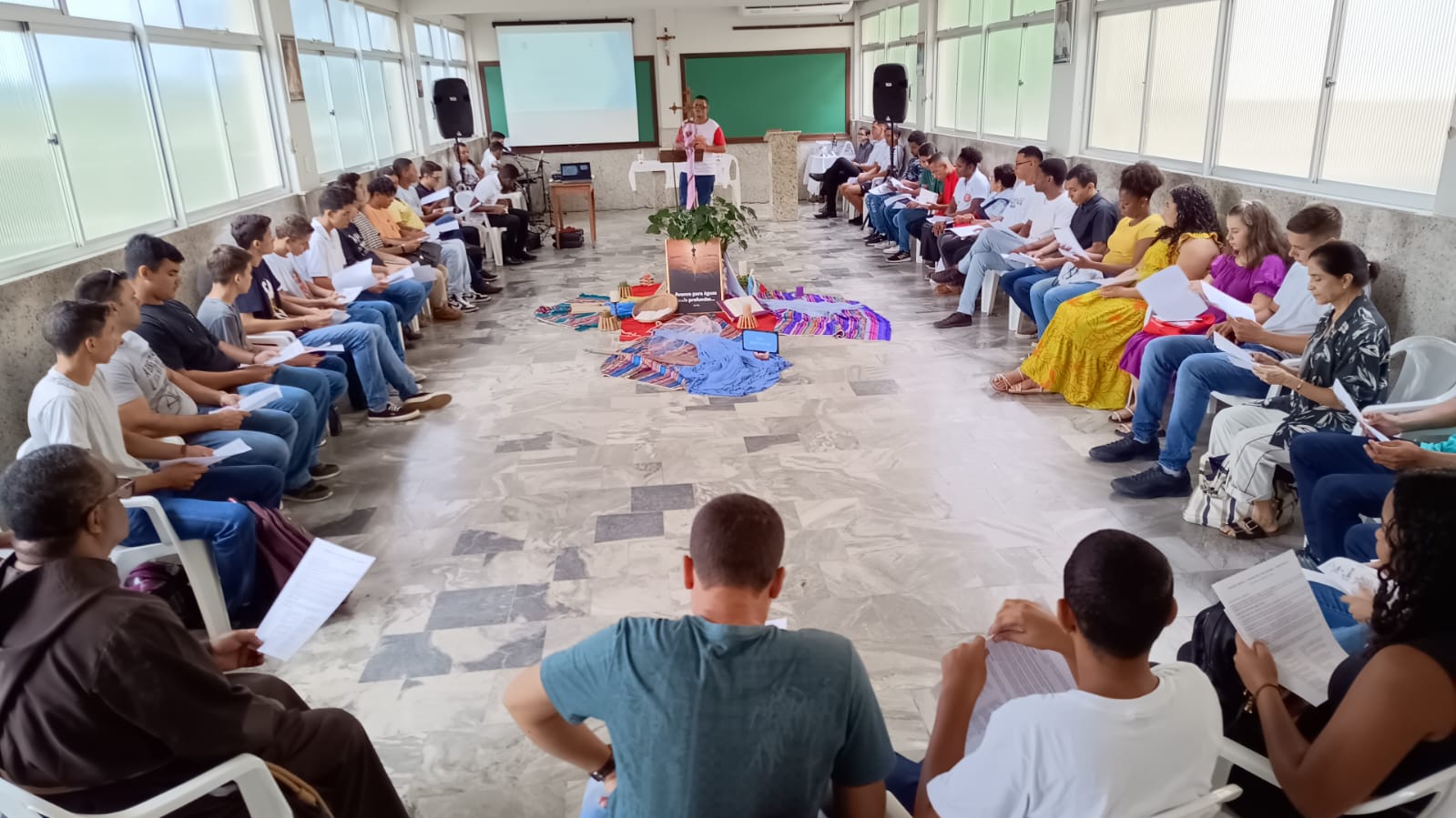 Encontro Vocacional reúne 32 jovens, em Cachoeiro 