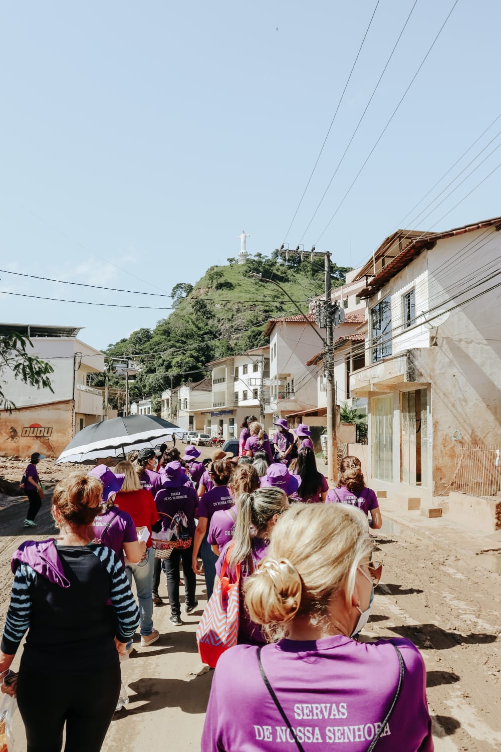 Servas de Nossa Senhora realizam visita solidária à Mimoso do Sul