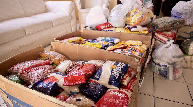 Associação Santo Antônio realiza arrecadação e entrega de cestas básicas em Bom Jesus do Norte