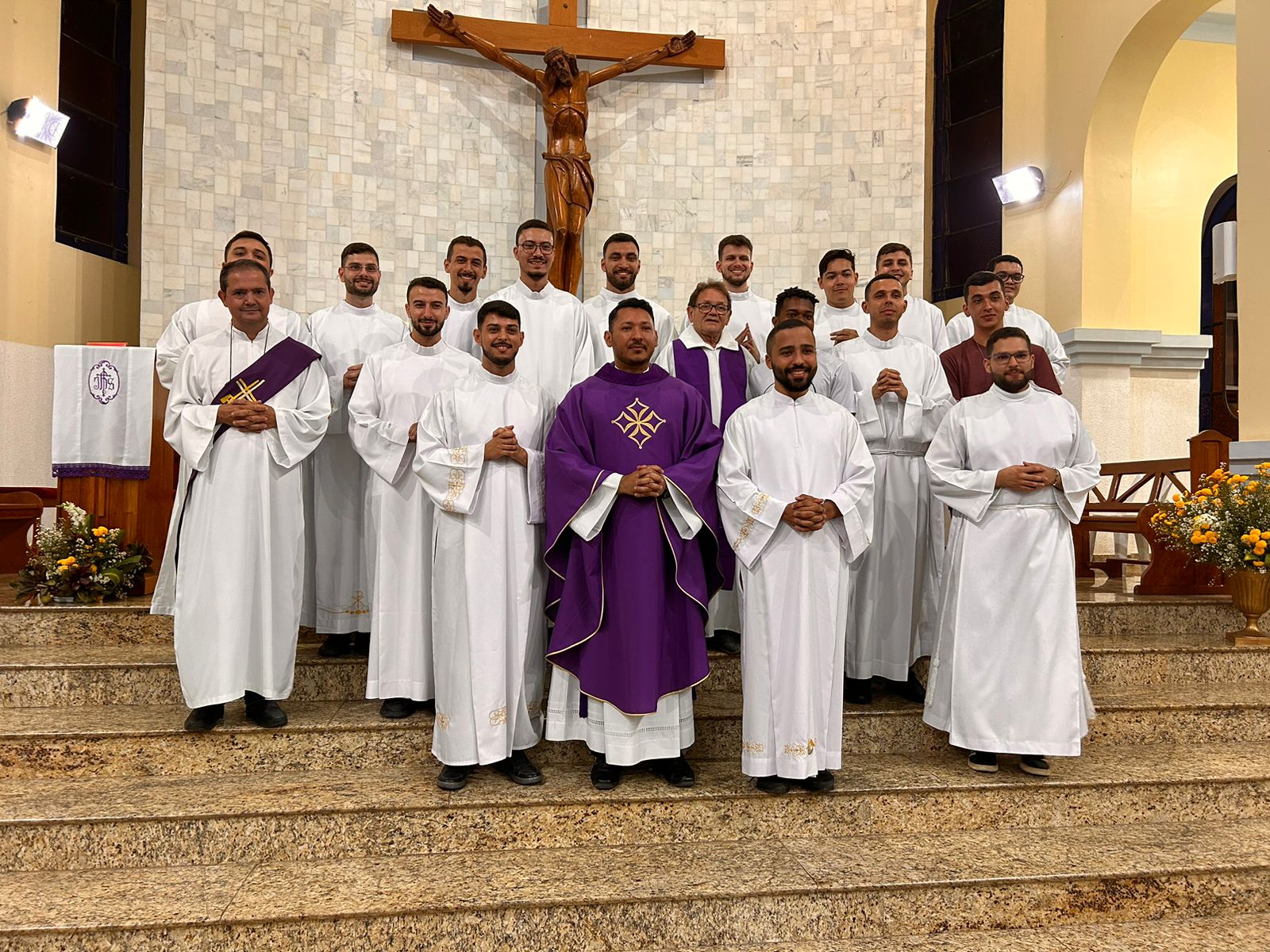 Seminaristas da Diocese de Cachoeiro participam de Solene Celebração Eucarística com a abertura da Ação Missionária em São José do Calçado