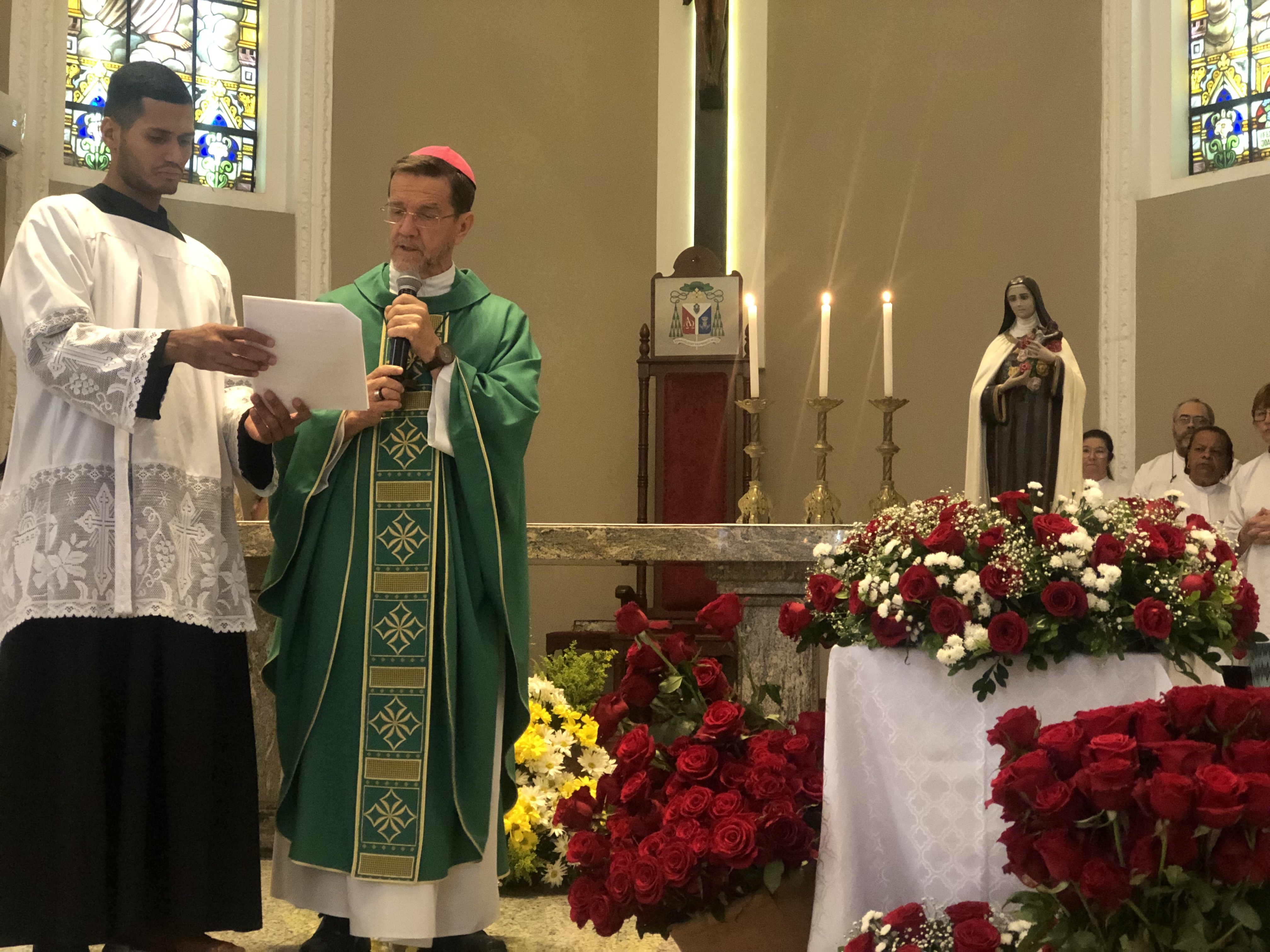 Rádio Diocesana celebra Santa Terezinha 