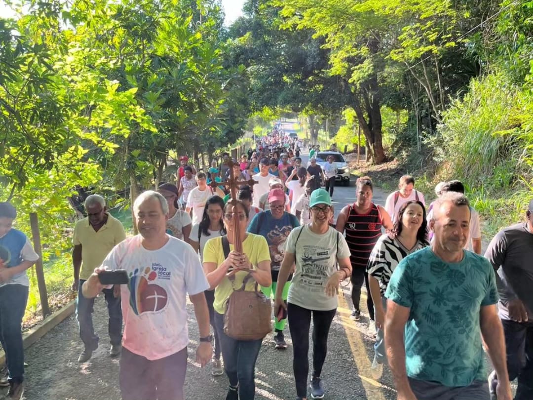 Caminhada Penitencial reúne cerca de 500 fiéis, em Burarama