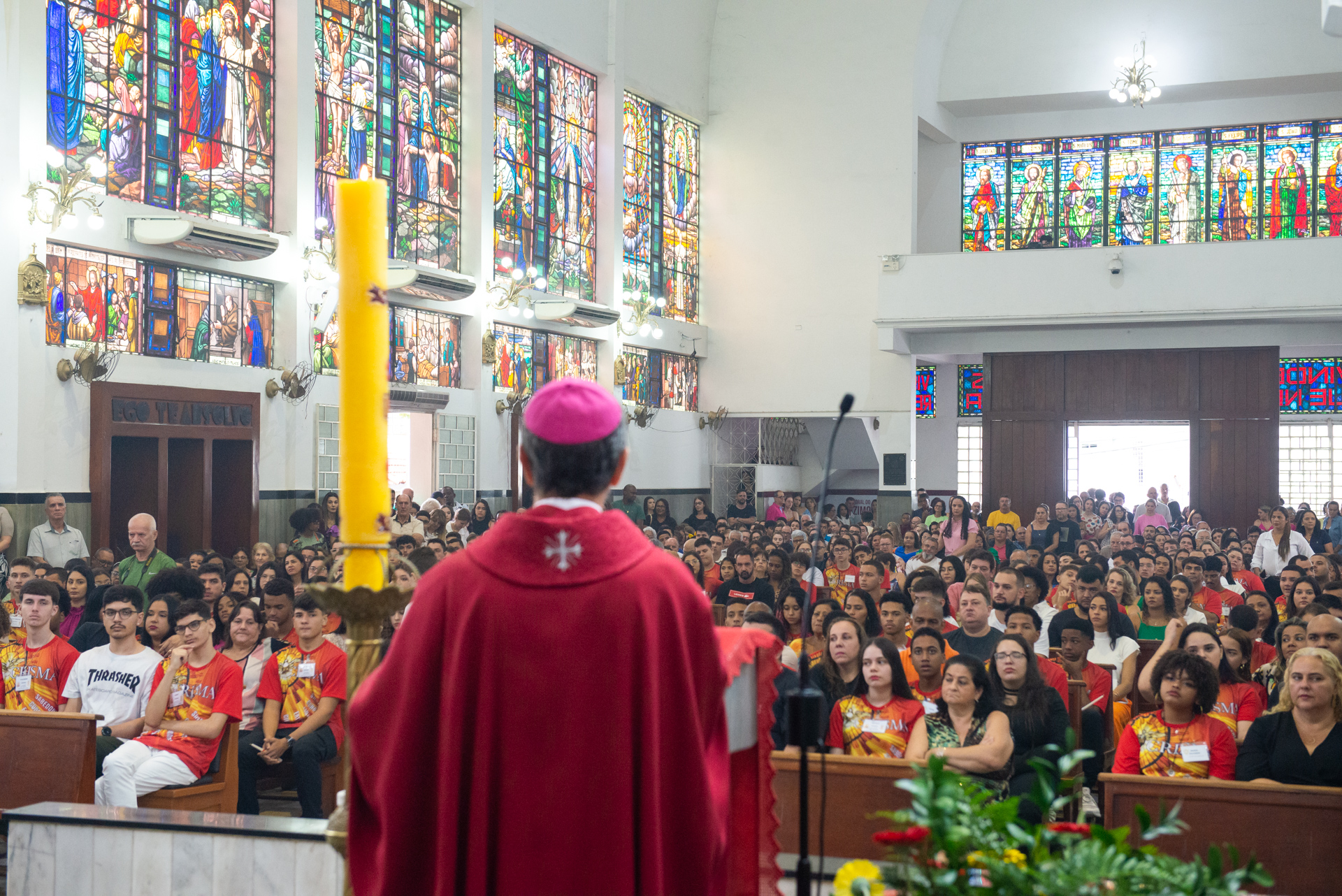 Com celebração do Crisma, bispo de Cachoeiro inicia Visita Pastoral à Nossa Senhora da Consolação 