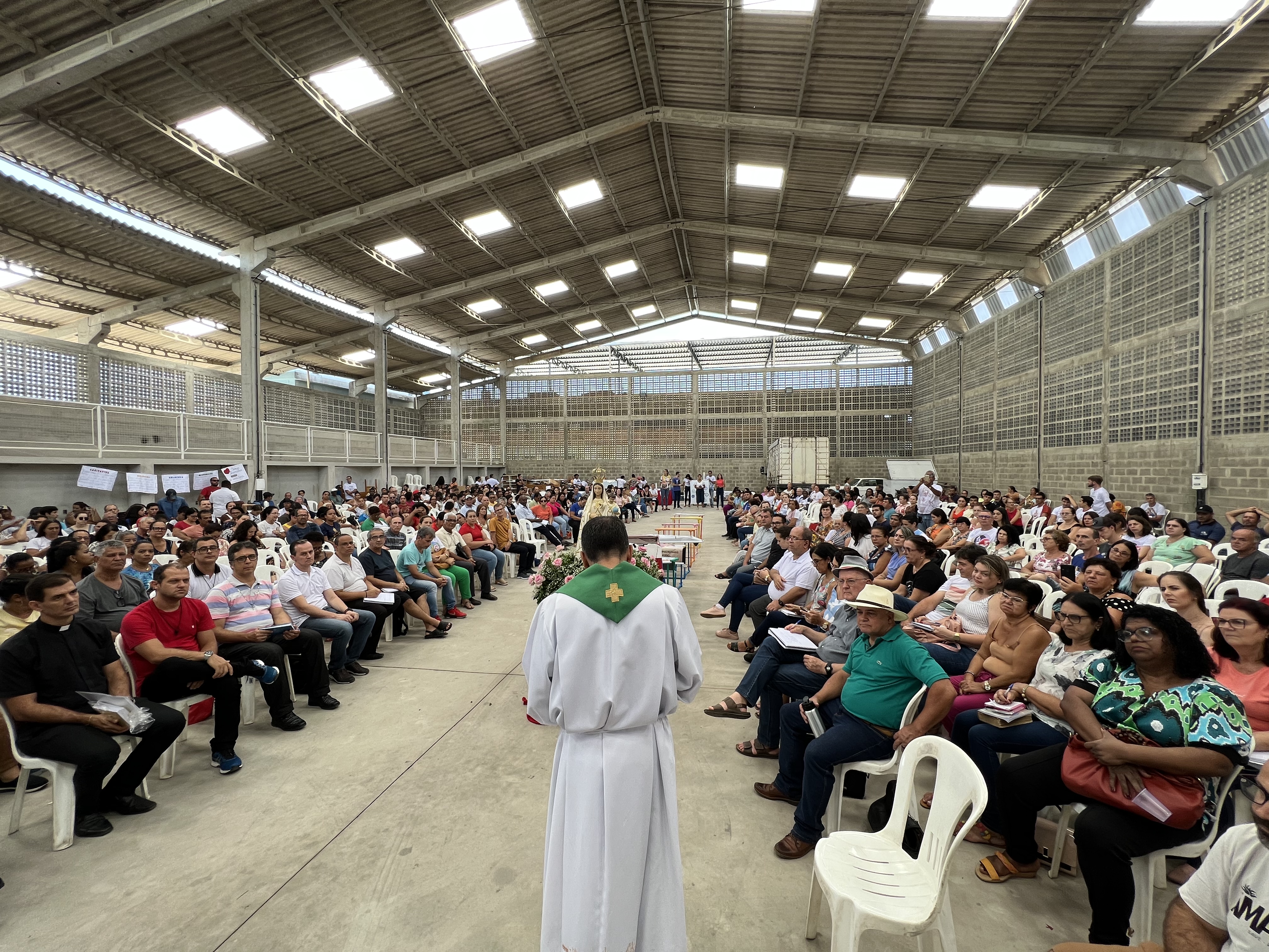 Diocese de Cachoeiro inicia repasse do Ano Pastoral aos regionais I e IV