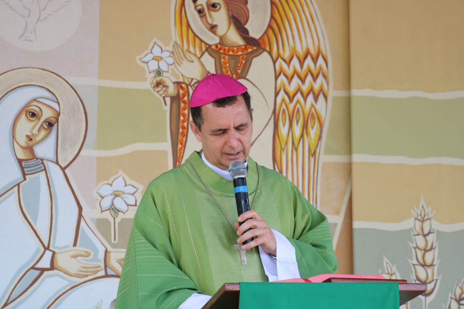 Papa nomeia bispo natural de Cachoeiro para a diocese de Caratinga (MG)